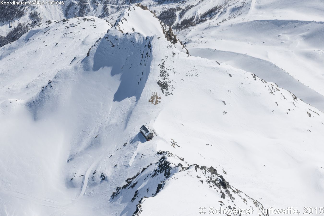 Britanniahütte SAC (3027m.ü.M.) am 'Klein Allalin', SSW von Saas-Almagell (1)